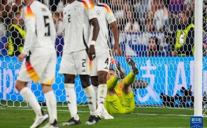 门徒娱乐元隆雅图揭秘足球运动员争夺冠军的决胜技巧，助你了解赛场背后的秘密